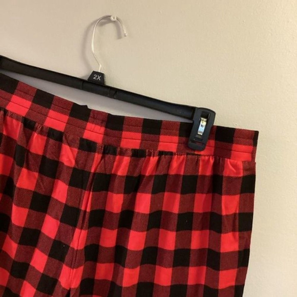 Sonoma sleep shorts Woman's size XL black and red plaid mid rise NWT - Picture 8 of 16